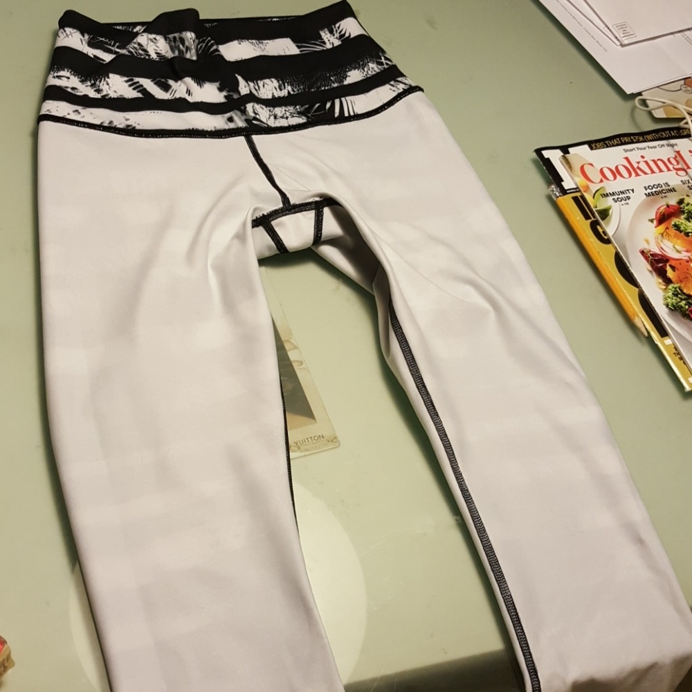 Lululemon. Flash $59. Ea Nwot - Picture 4 of 8